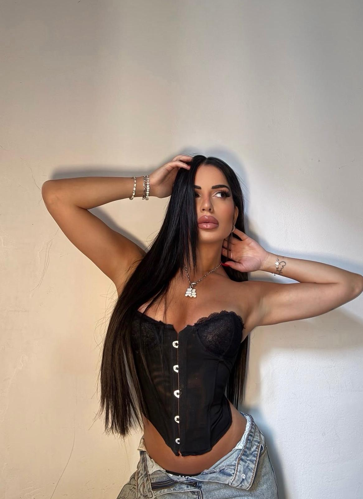 בת 27 ספרדיה כוסית על- חיפה