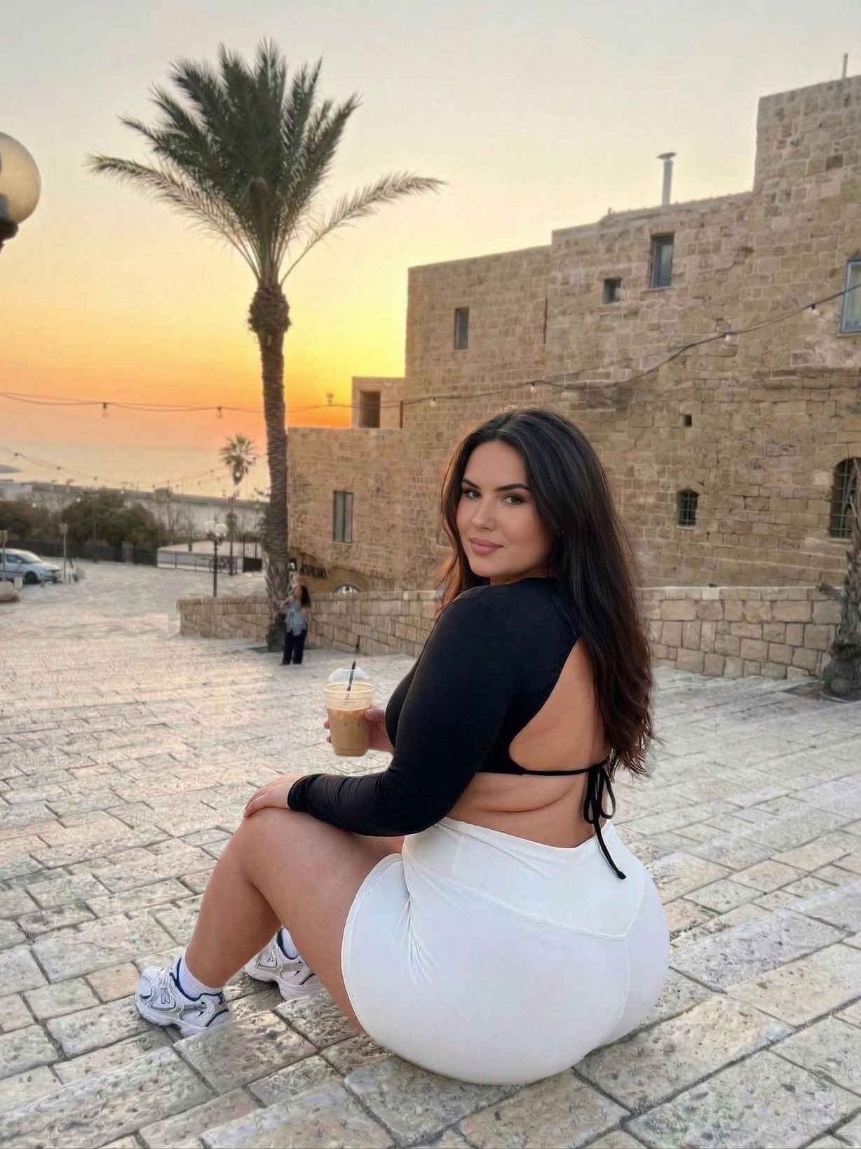 מארחת יפייפיה מבנה גוף סקסי -תל אביב